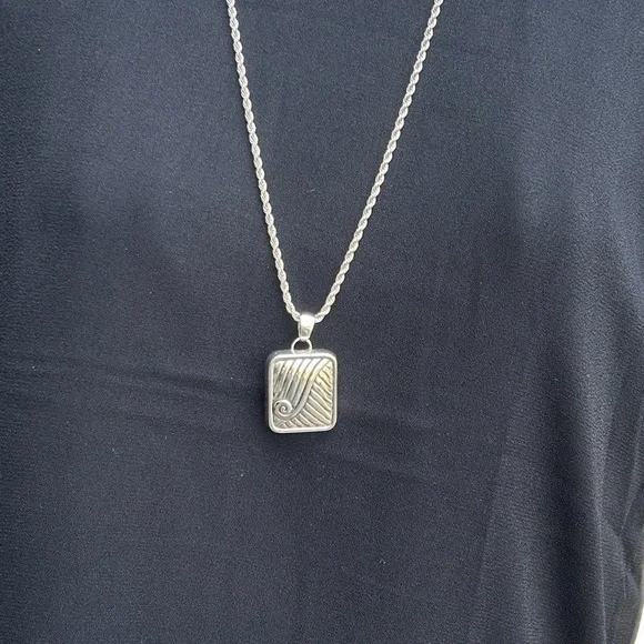 Silver Pendant Necklace - Picture 2 of 6